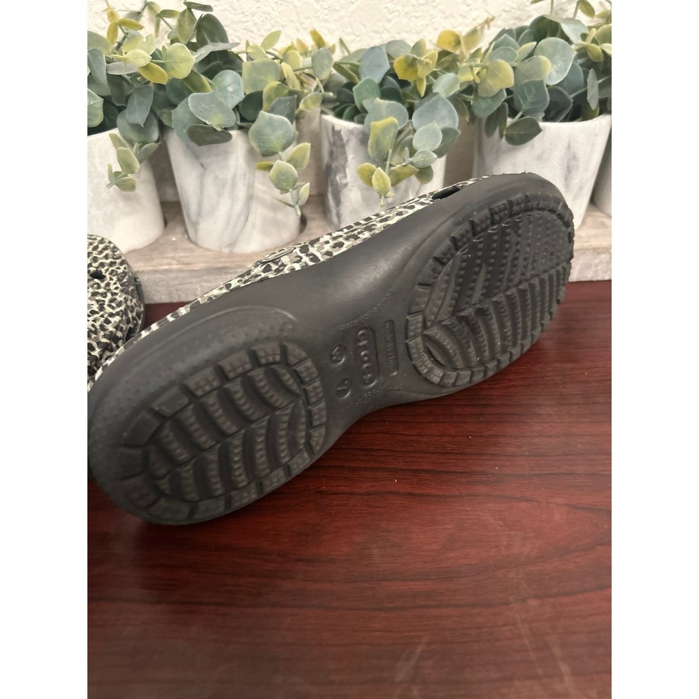 Crocs Freesail Animal Shoes size 7 - Picture 3 of 3